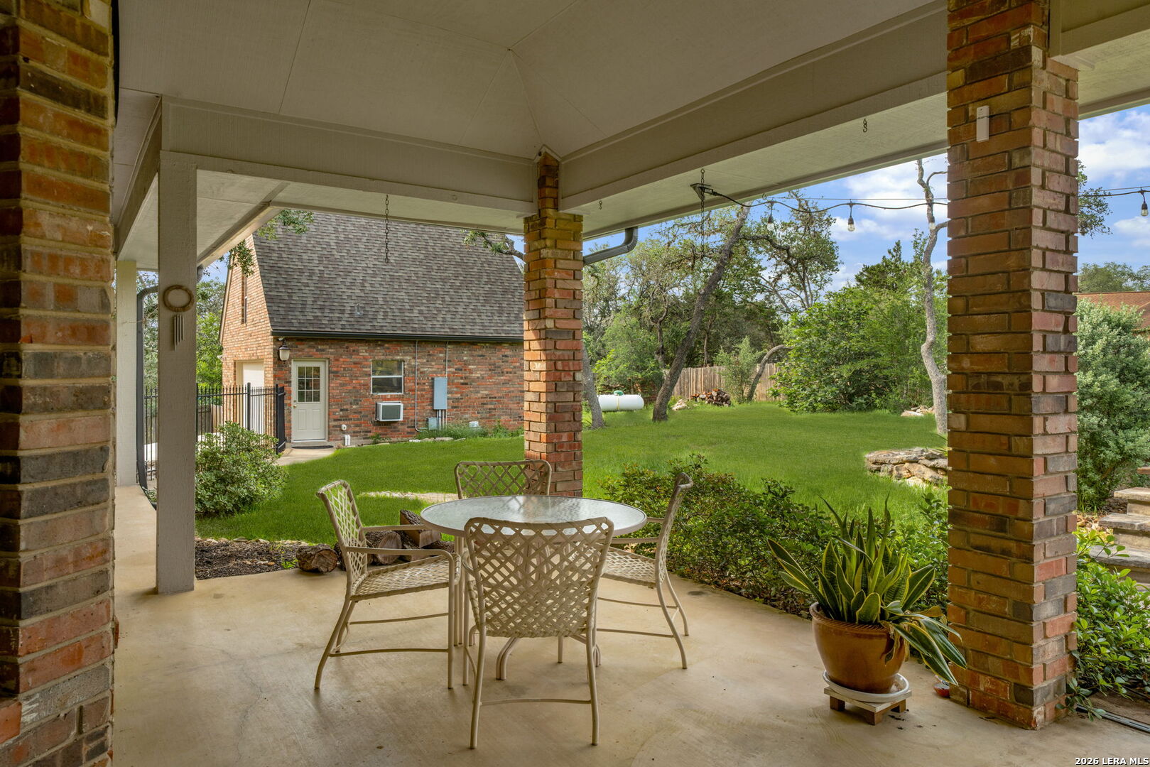 8639 Raintree Woods Drive Fair Oaks Ranch TX 78015