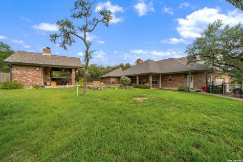 8639 Raintree Woods Drive Fair Oaks Ranch TX 78015