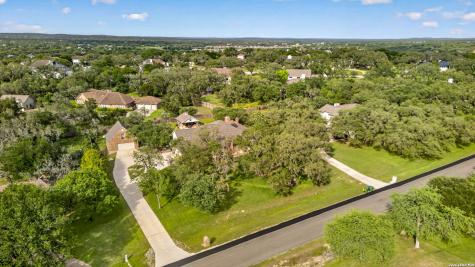 8639 Raintree Woods Drive Fair Oaks Ranch TX 78015