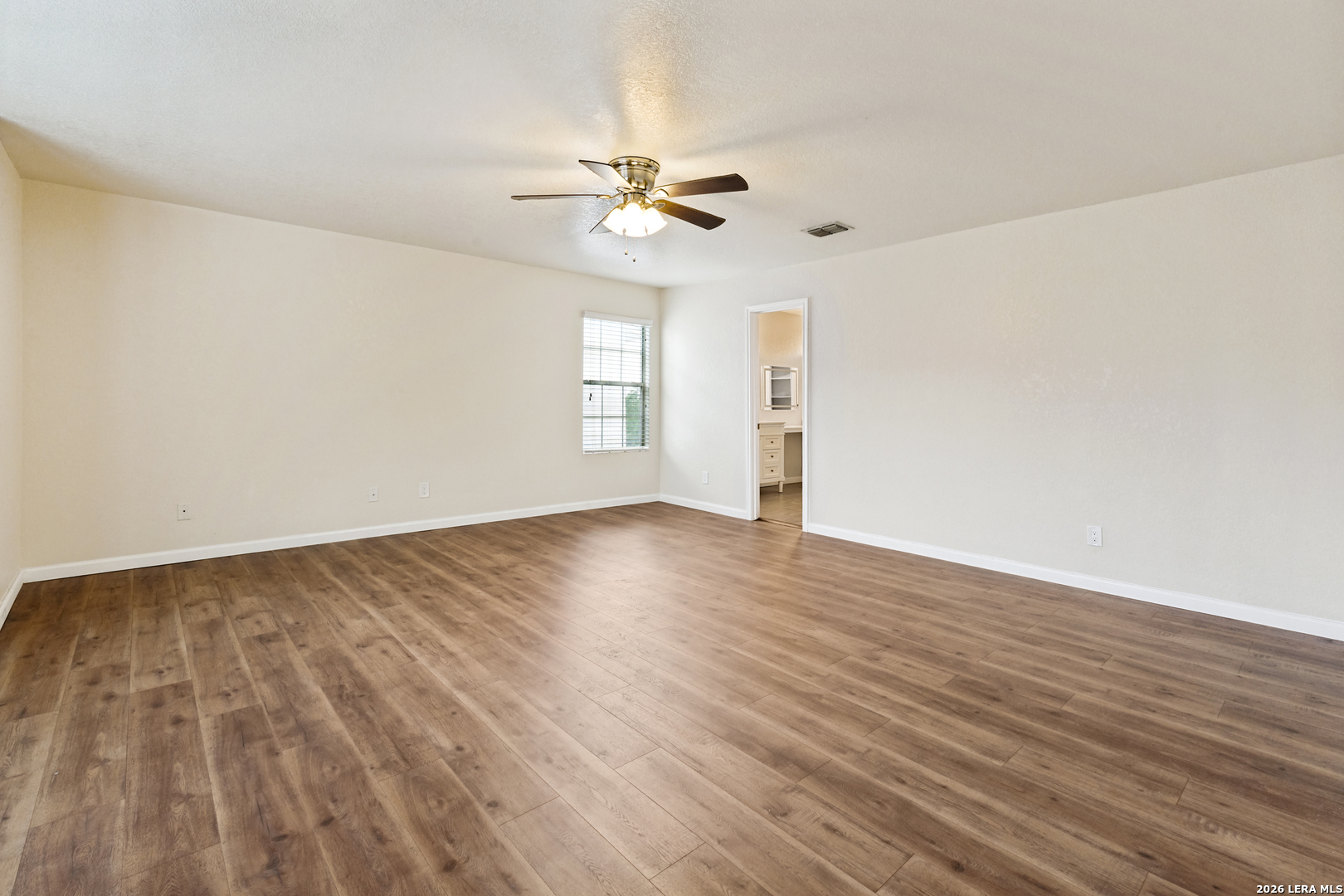 321 Hinge Loop Cibolo TX 78108