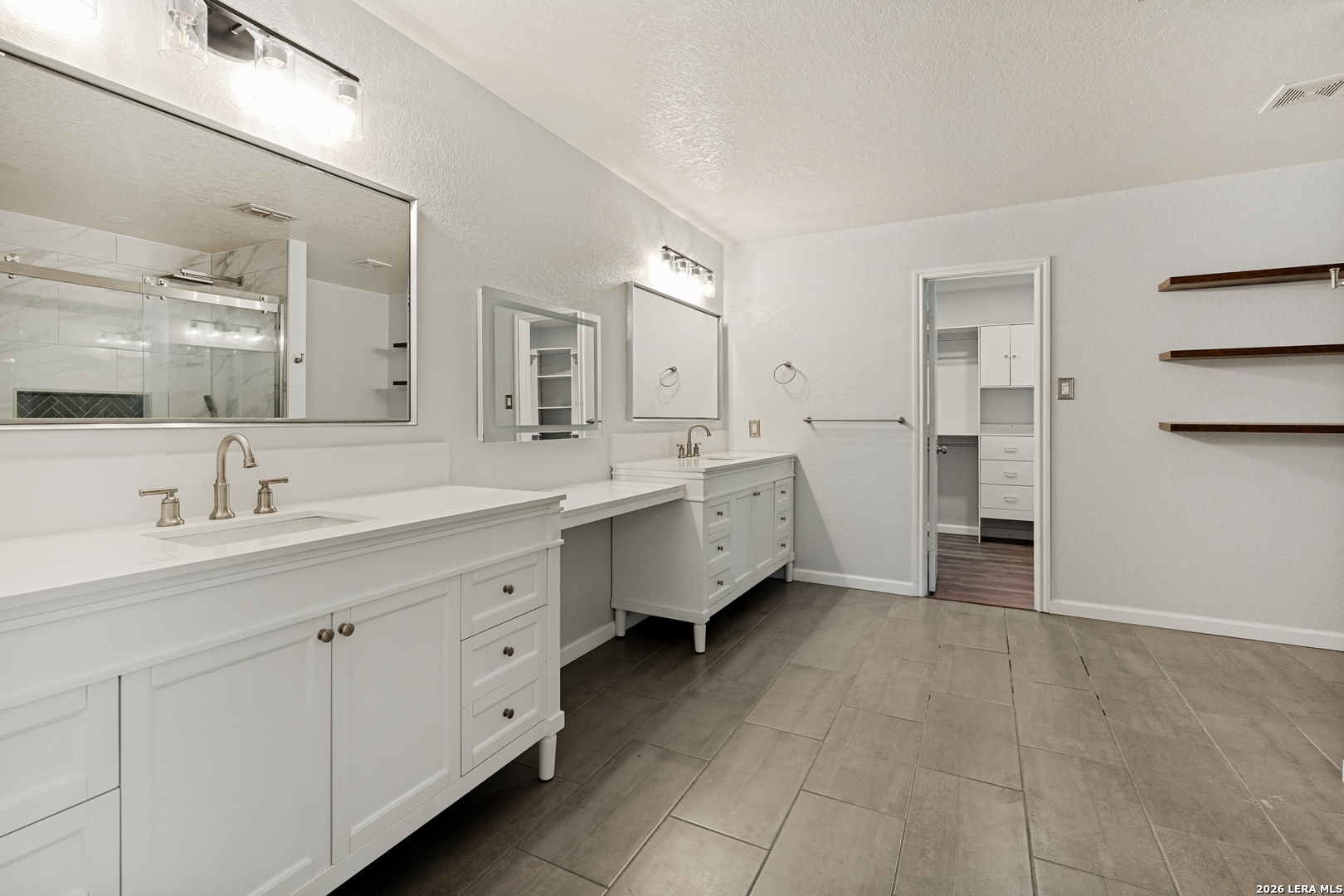 321 Hinge Loop Cibolo TX 78108