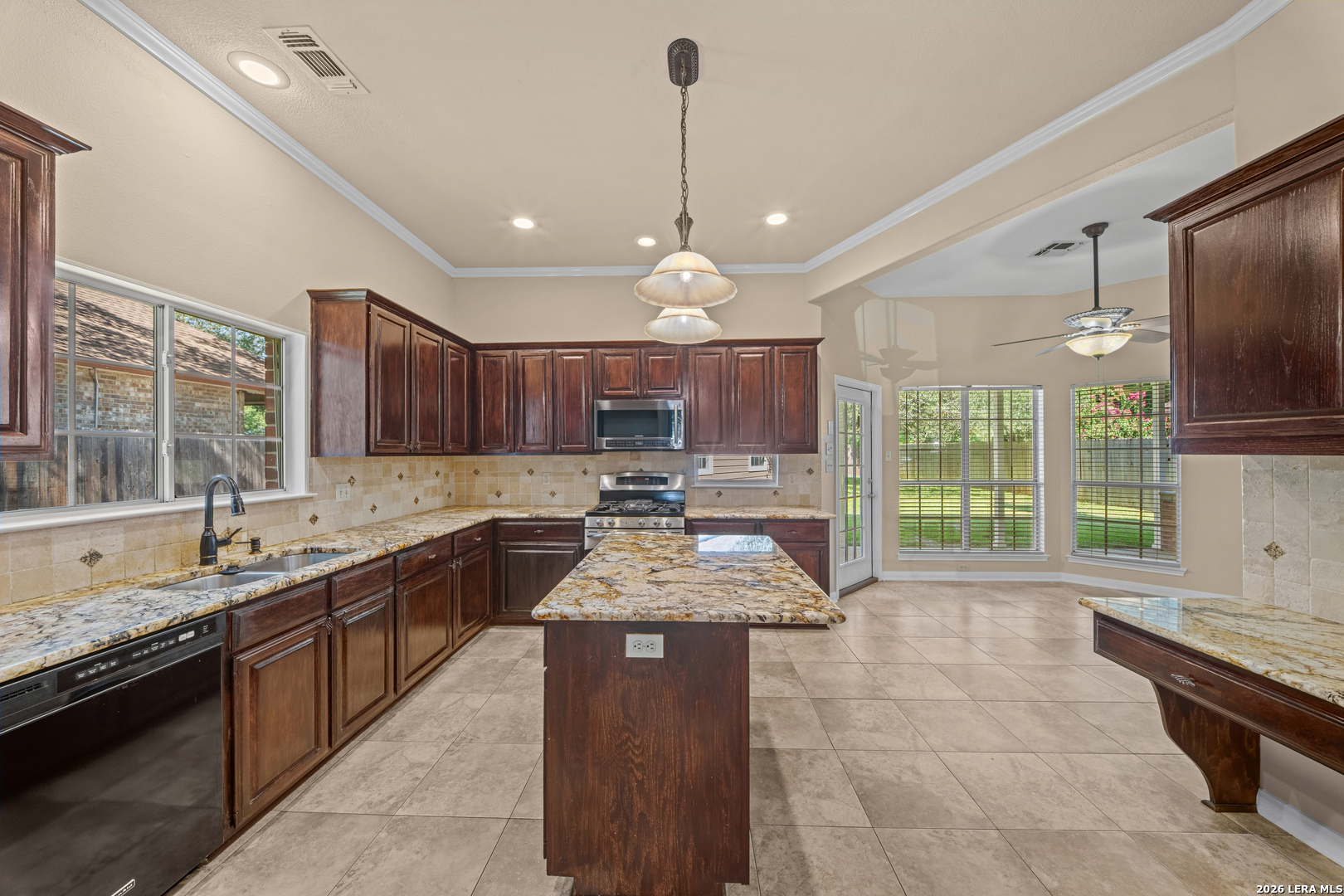 16502 Inwood Cove Drive San Antonio TX 78248