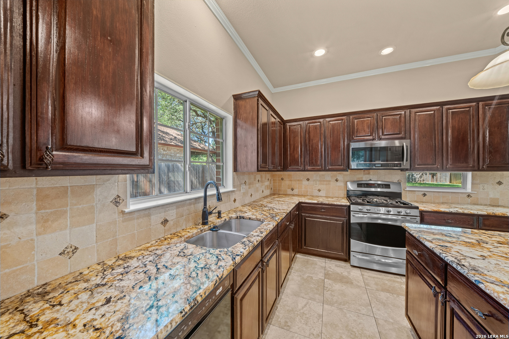 16502 Inwood Cove Drive San Antonio TX 78248