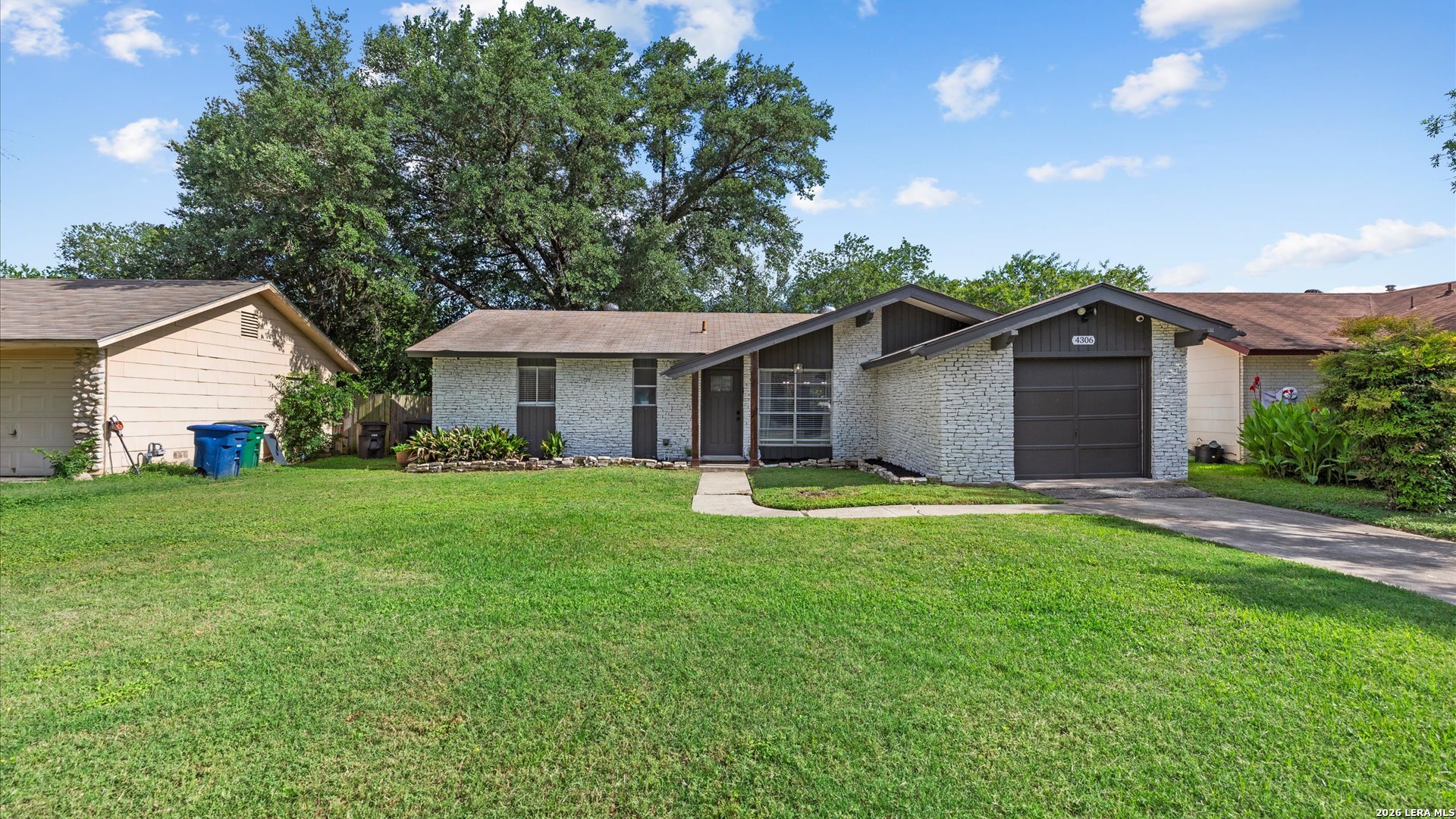 4306 Desert View Drive San Antonio TX 78217