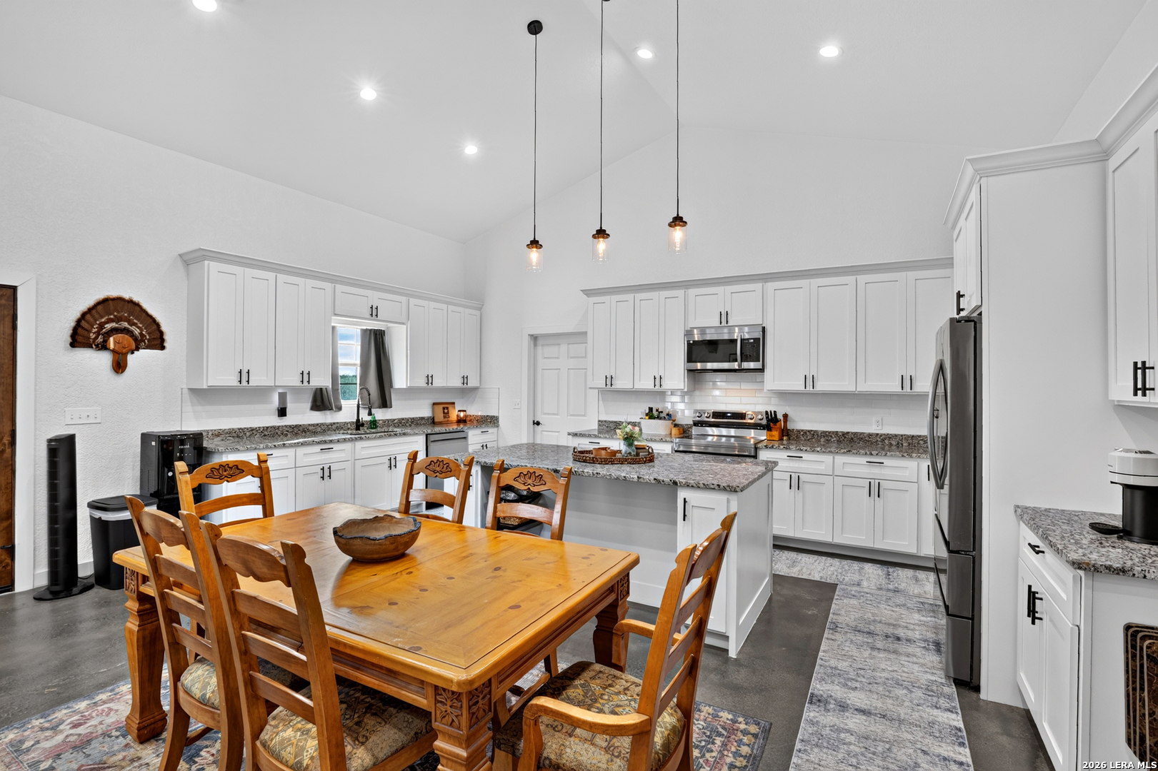 185 Pr 7460 Kenedy TX 78119