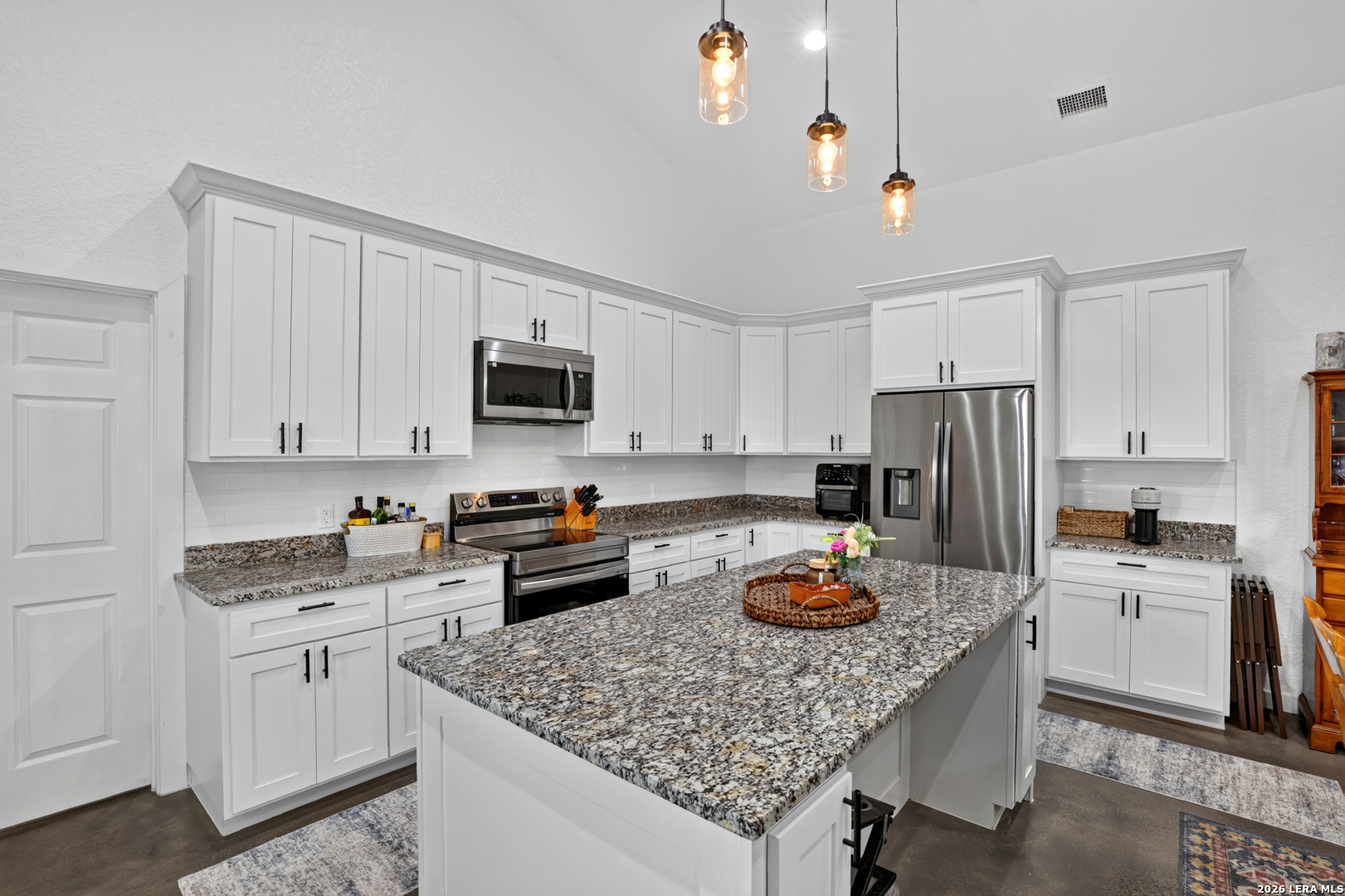 185 Pr 7460 Kenedy TX 78119