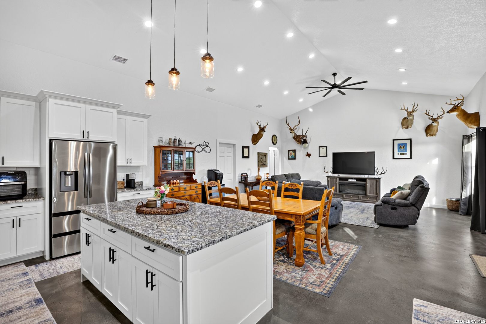 185 Pr 7460 Kenedy TX 78119