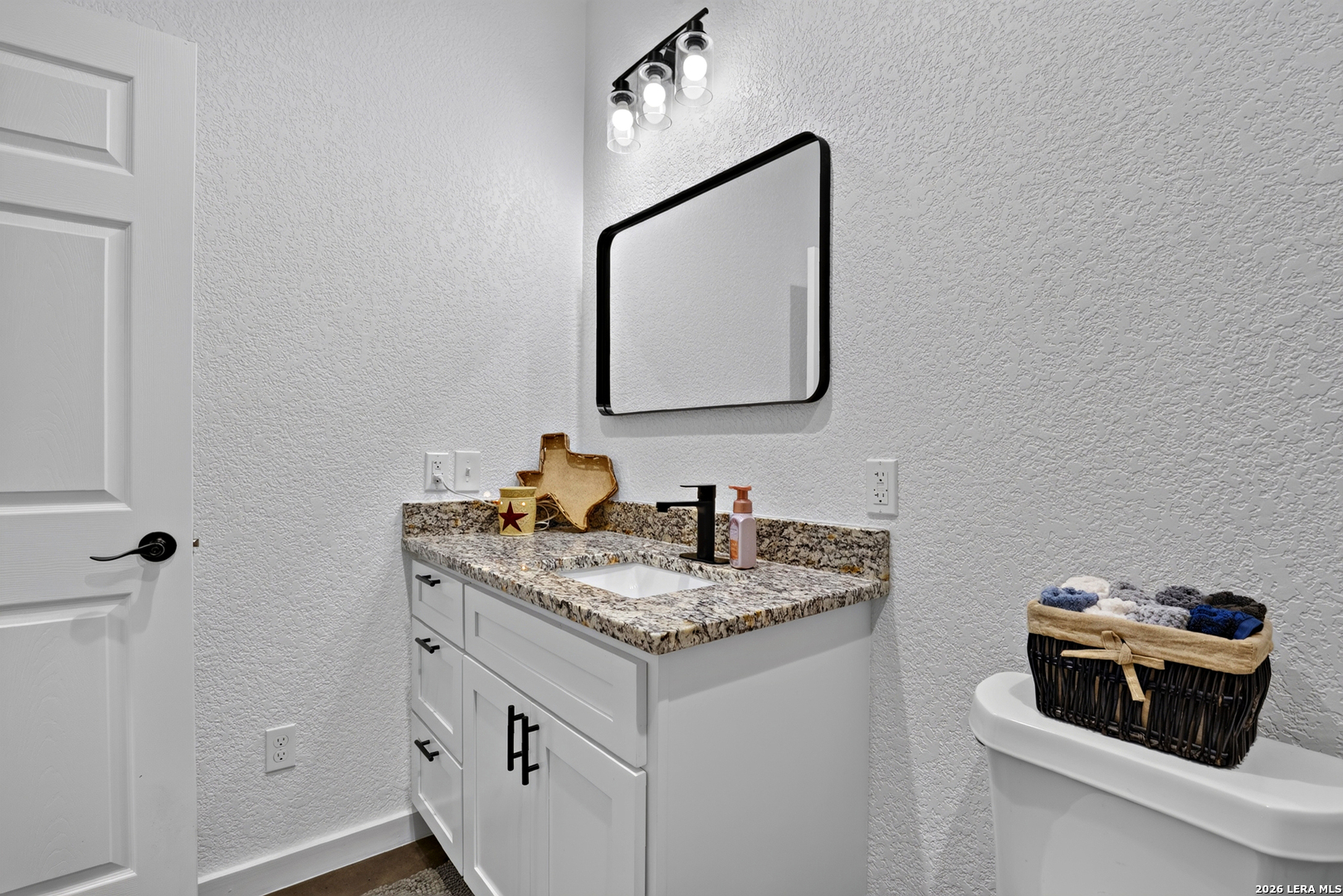 185 Pr 7460 Kenedy TX 78119