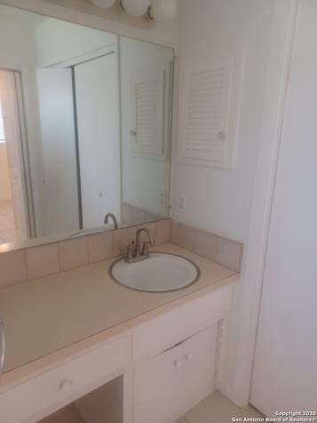 7323 Canterfield San Antonio TX 78240