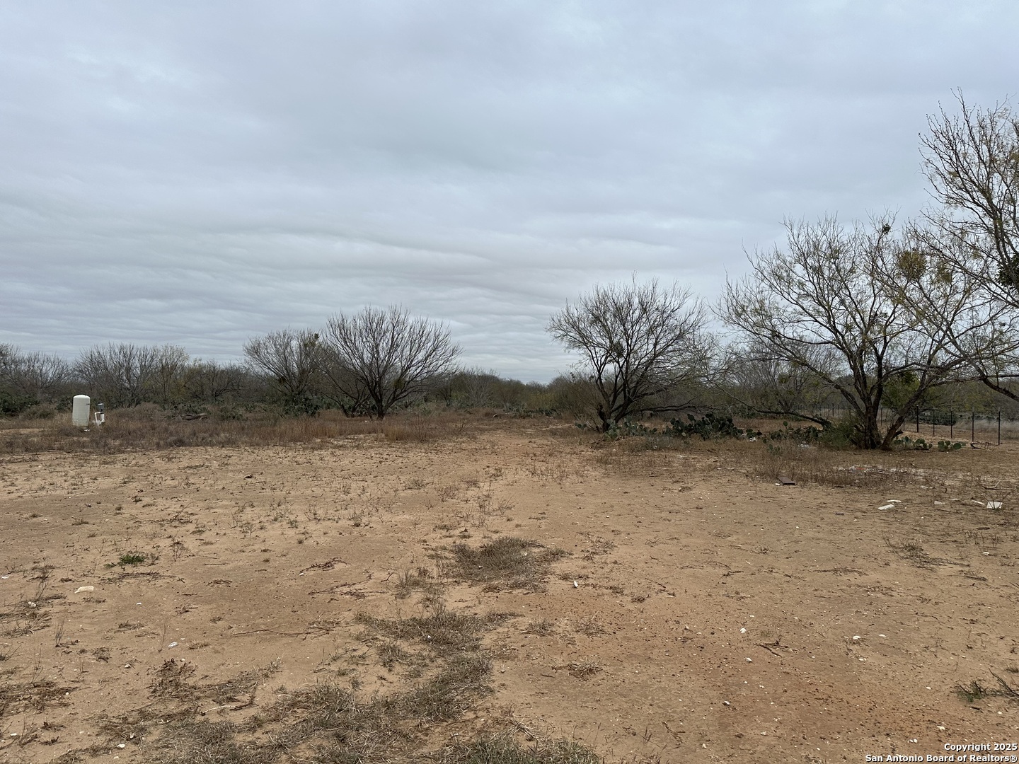 925 Pr 2630-summit Orchard Lane Moore TX 78057