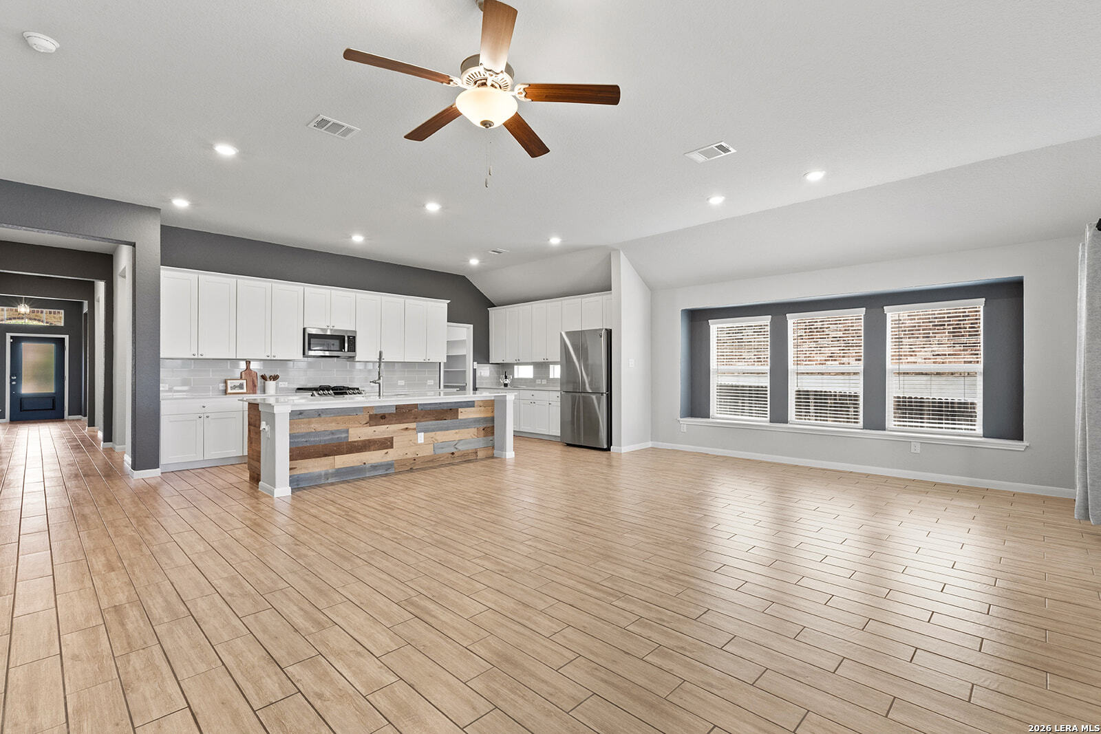 5317 Black Walnut Bulverde TX 78163