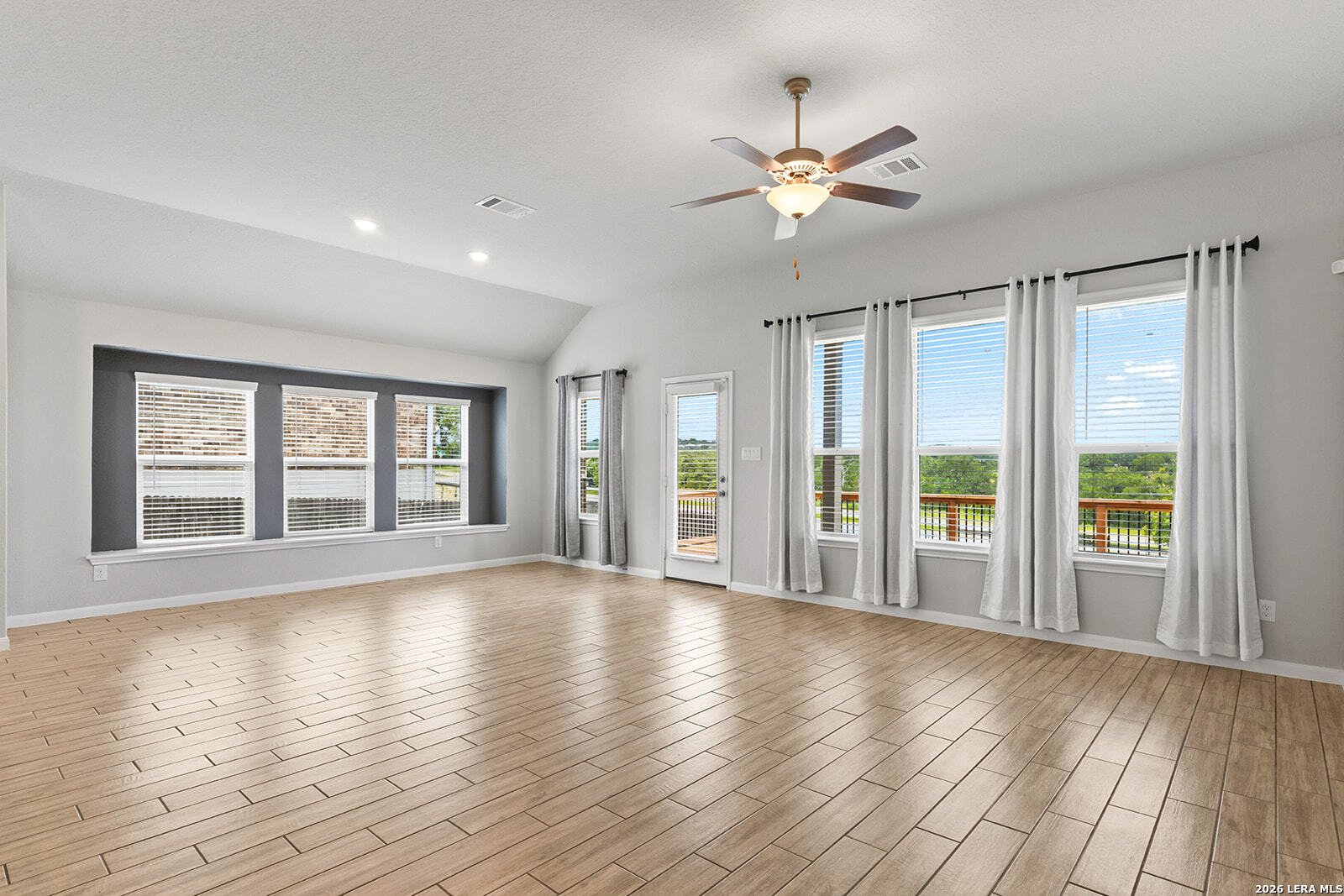 5317 Black Walnut Bulverde TX 78163