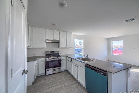 14330 Llama Place San Antonio TX 78252