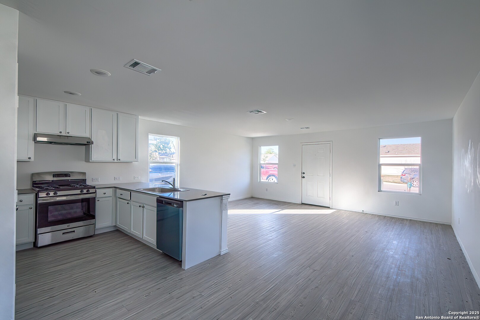 14330 Llama Place San Antonio TX 78252