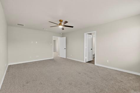 3520 Under Par San Antonio TX 78245