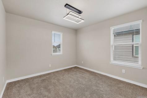 3520 Under Par San Antonio TX 78245