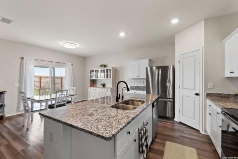 5303 Hickory Place San Antonio TX 78222