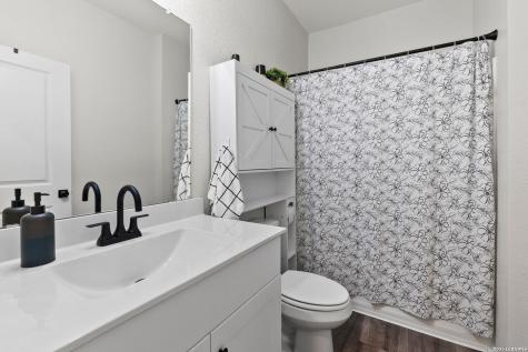 5303 Hickory Place San Antonio TX 78222