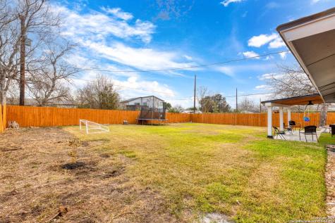 142 Hidden Valley San Antonio TX 78227