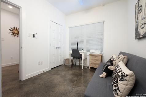 210 W Poplar Street #101 San Antonio TX 78212