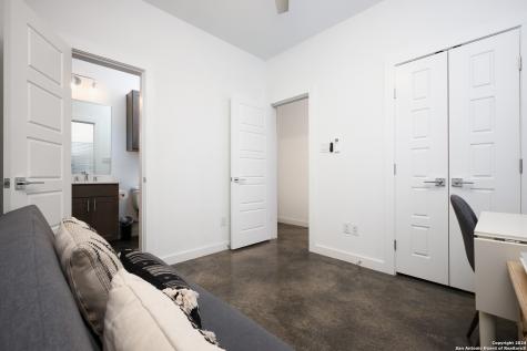 210 W Poplar Street #101 San Antonio TX 78212