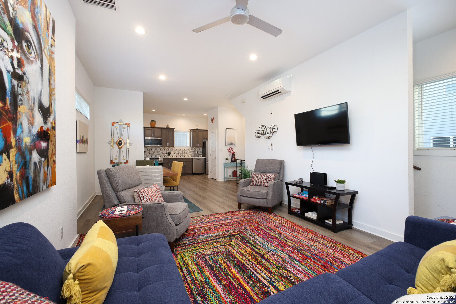 210 W Poplar Street #101 San Antonio TX 78212