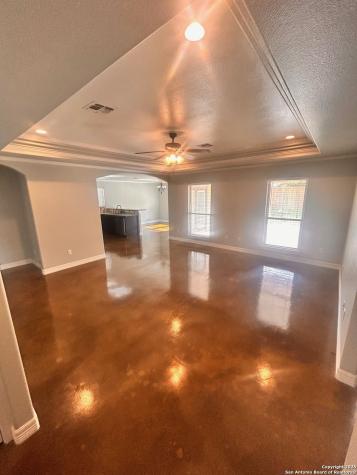 113 S Third Skidmore TX 78389