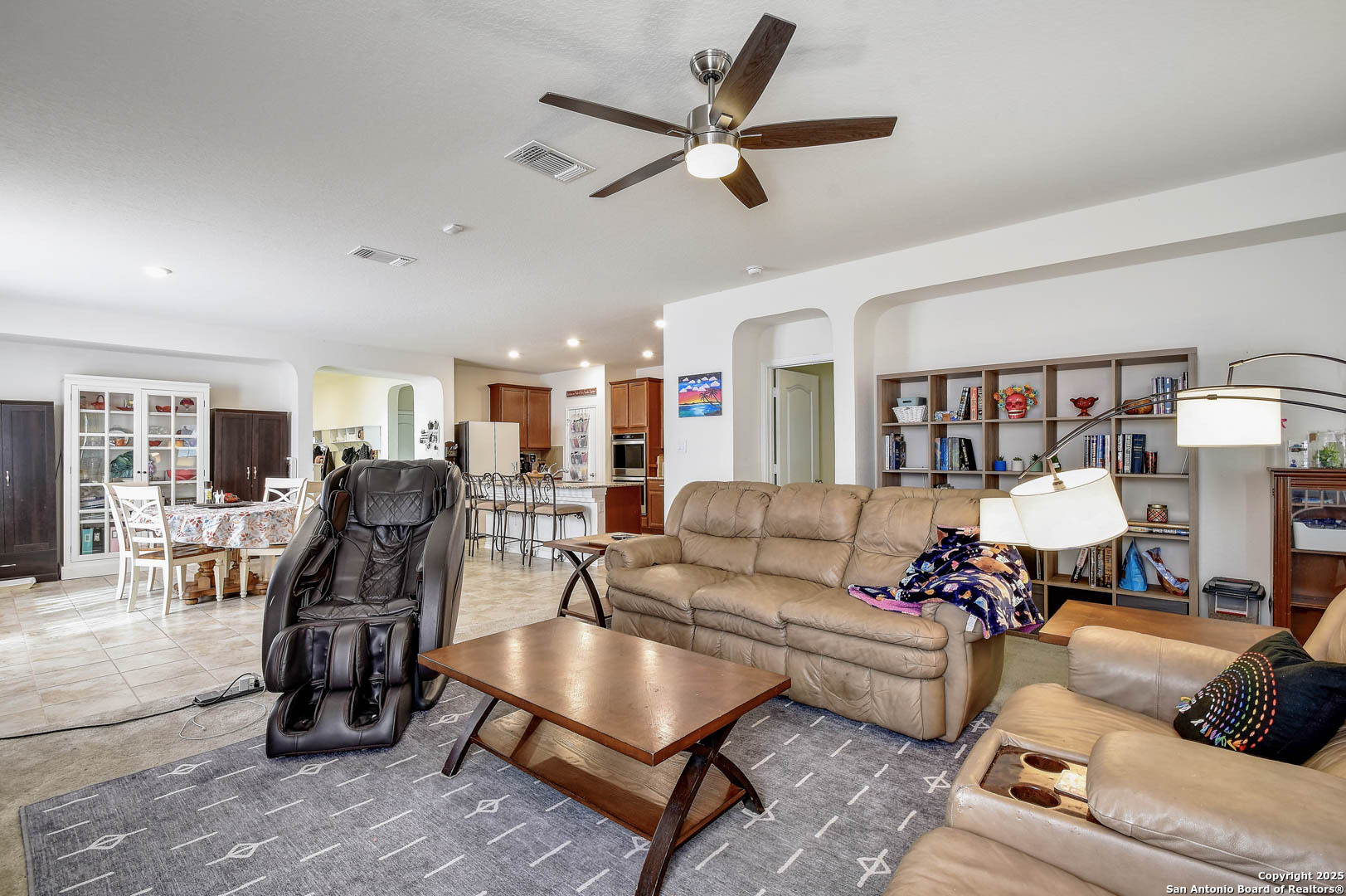 145 Rustic Universal City TX 78148