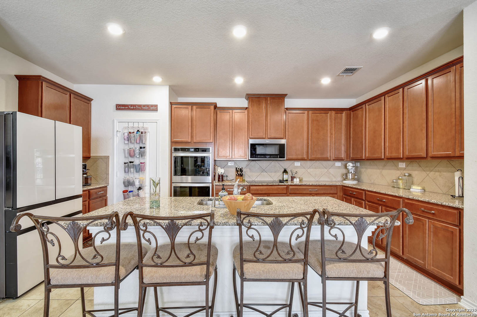 145 Rustic Universal City TX 78148