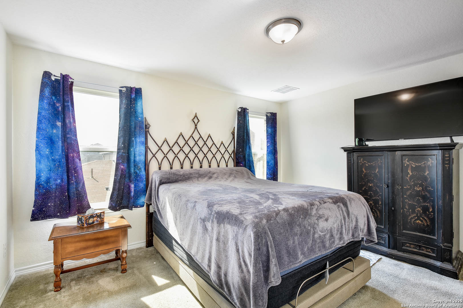 145 Rustic Universal City TX 78148