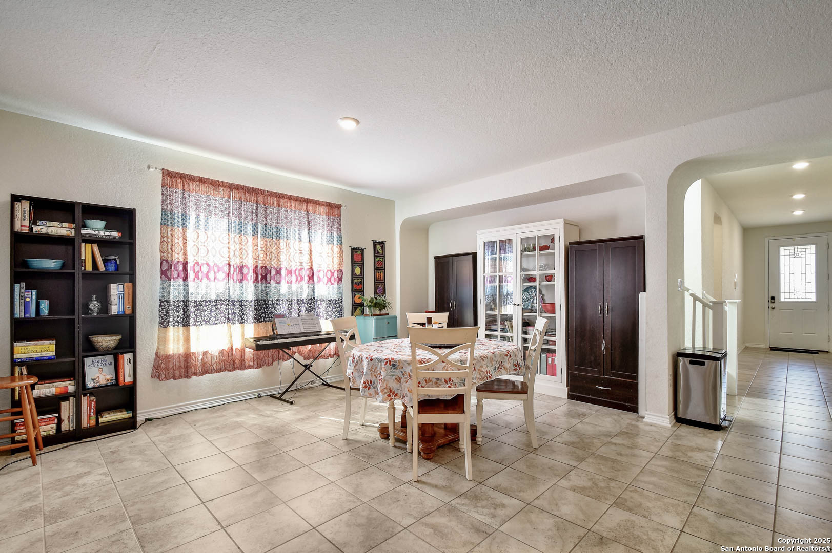 145 Rustic Universal City TX 78148