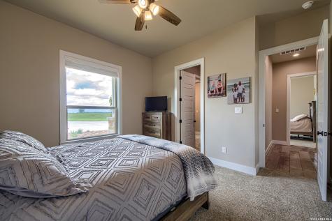 1188 County Road 328 Adkins TX 78101