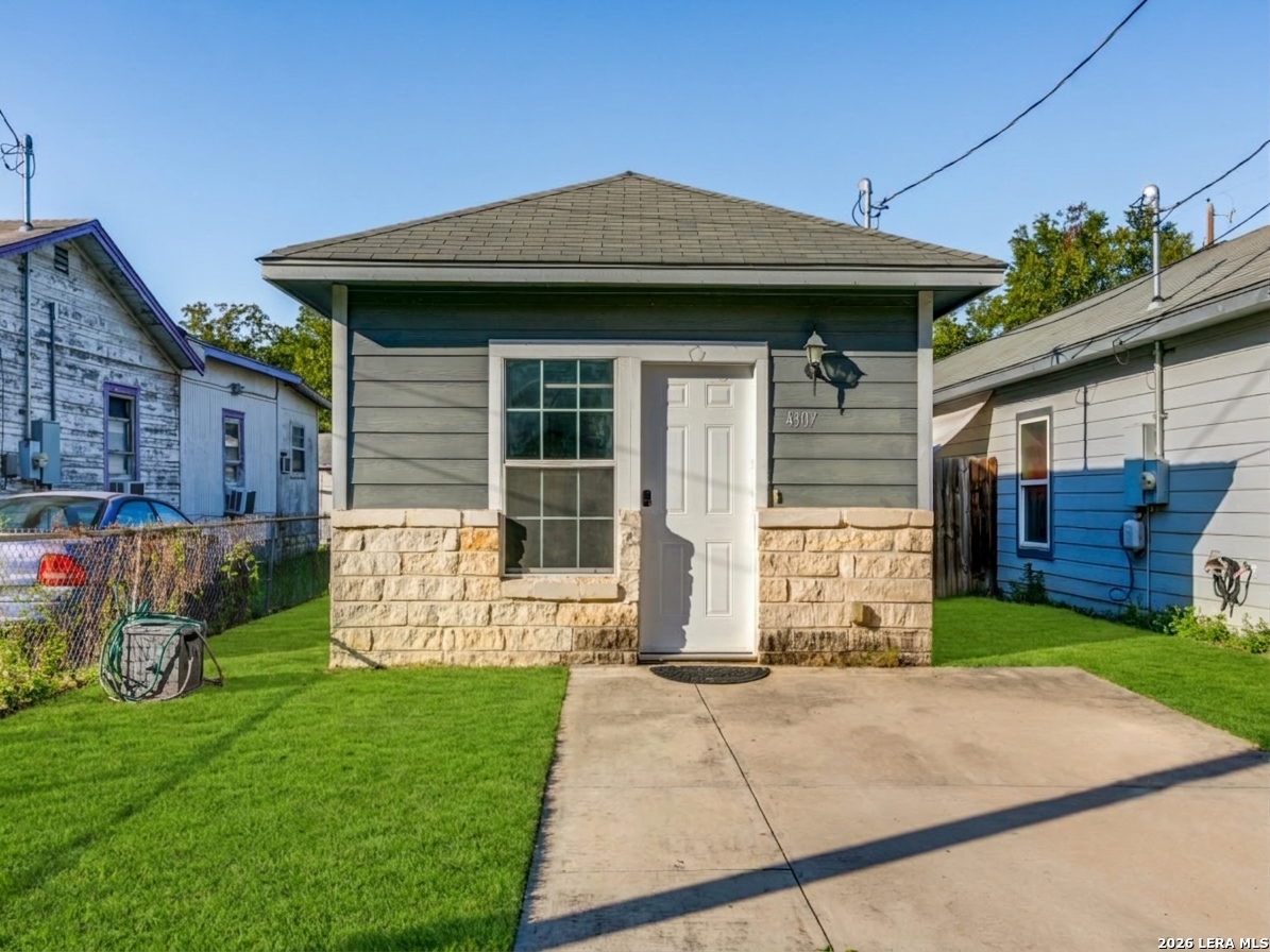 4307 Monterey Street San Antonio TX 78237
