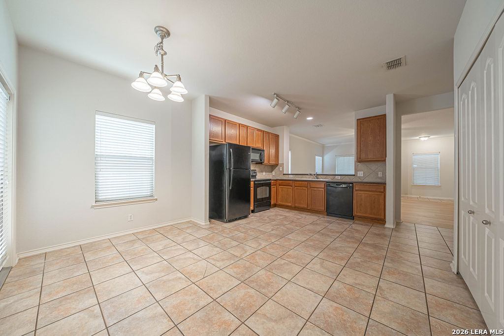 6214 Pecan Tree San Antonio TX 78240