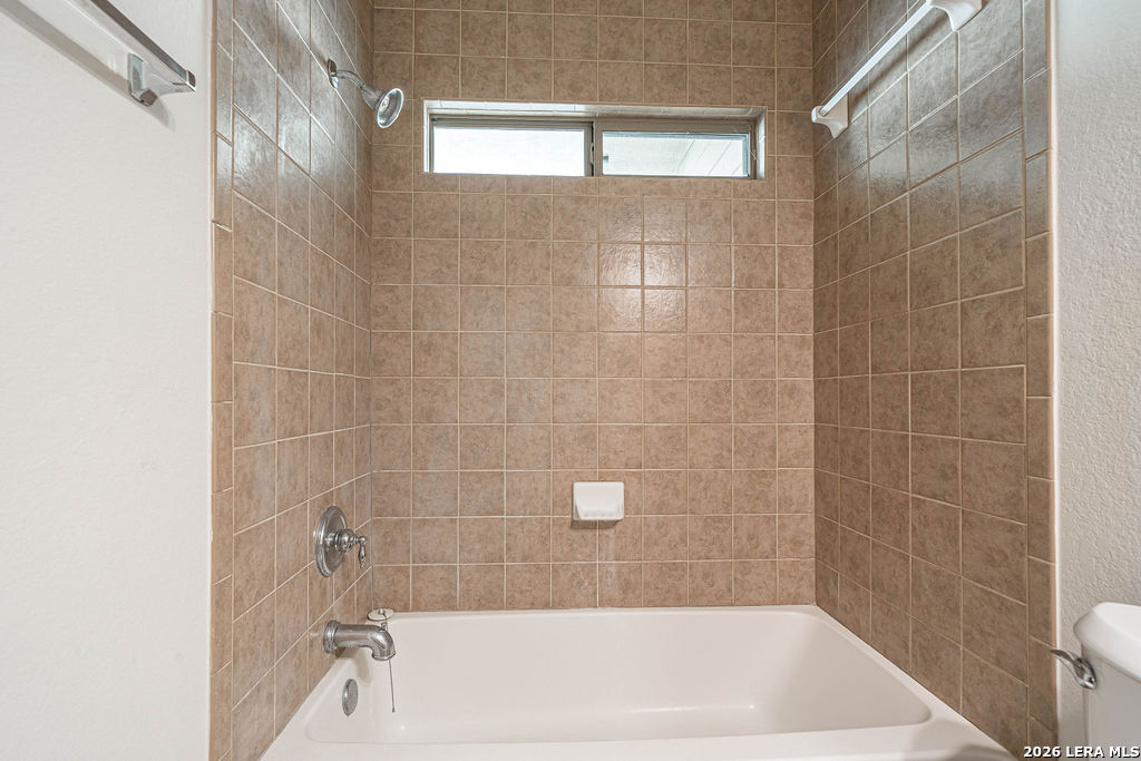 6214 Pecan Tree San Antonio TX 78240