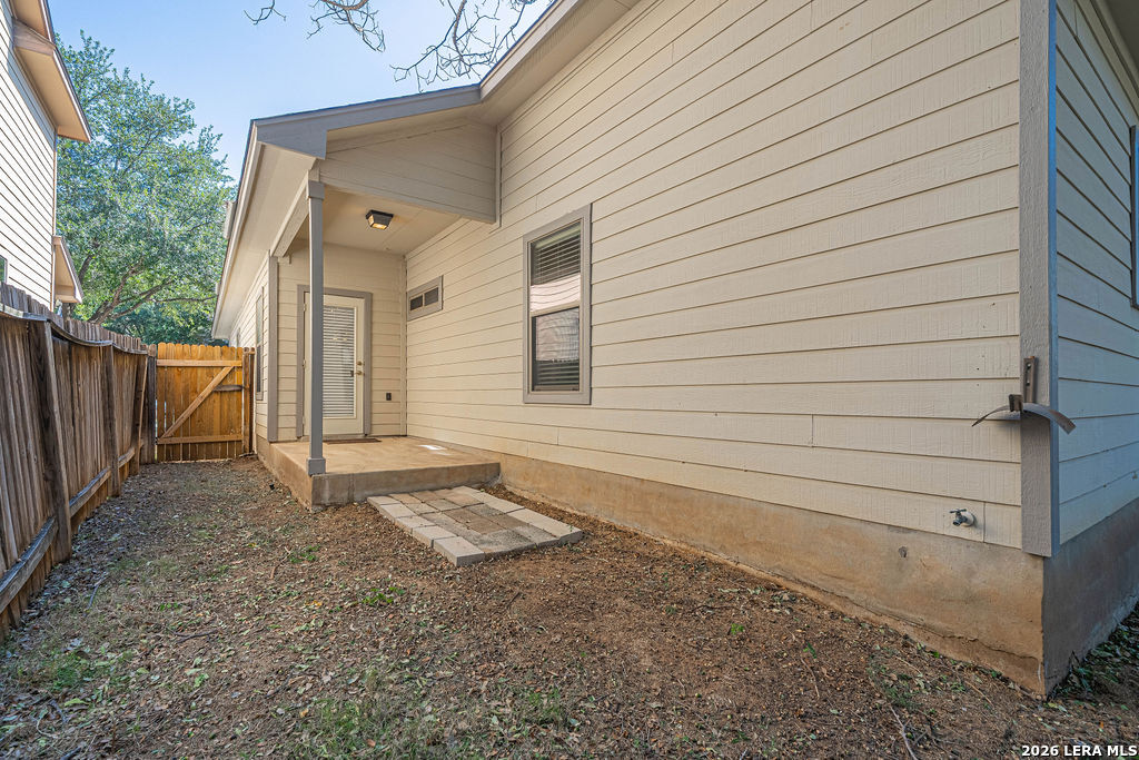 6214 Pecan Tree San Antonio TX 78240