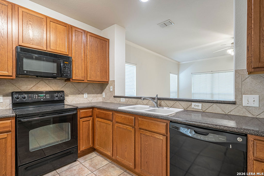 6214 Pecan Tree San Antonio TX 78240