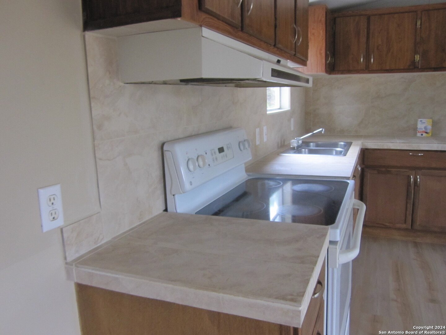 1095 Scenic Drive Bandera TX 78003