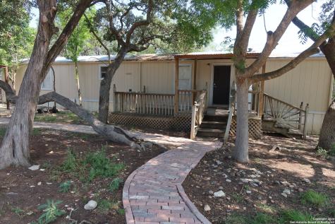 1095 Scenic Drive Bandera TX 78003