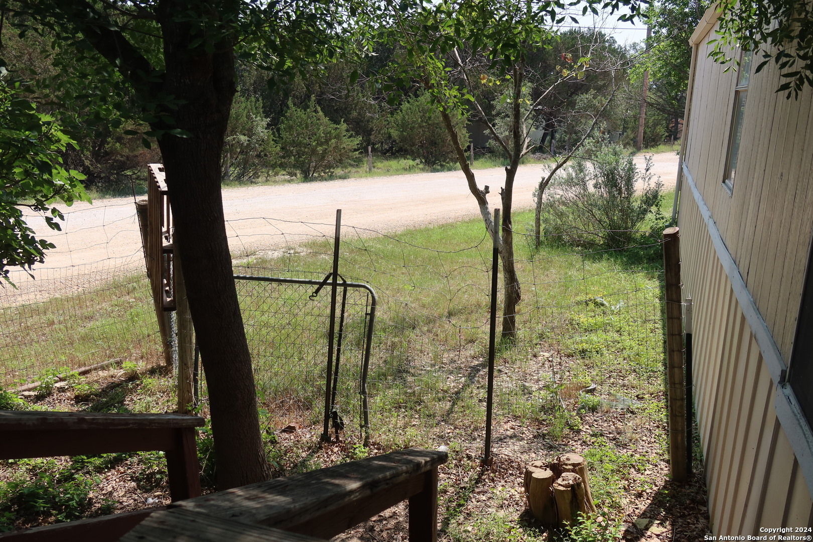 1095 Scenic Drive Bandera TX 78003