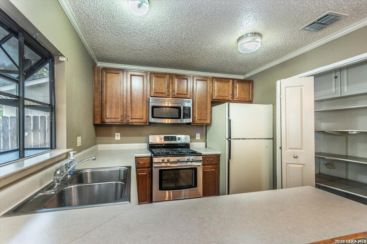 11207 Prairie Springs Drive San Antonio TX 78249