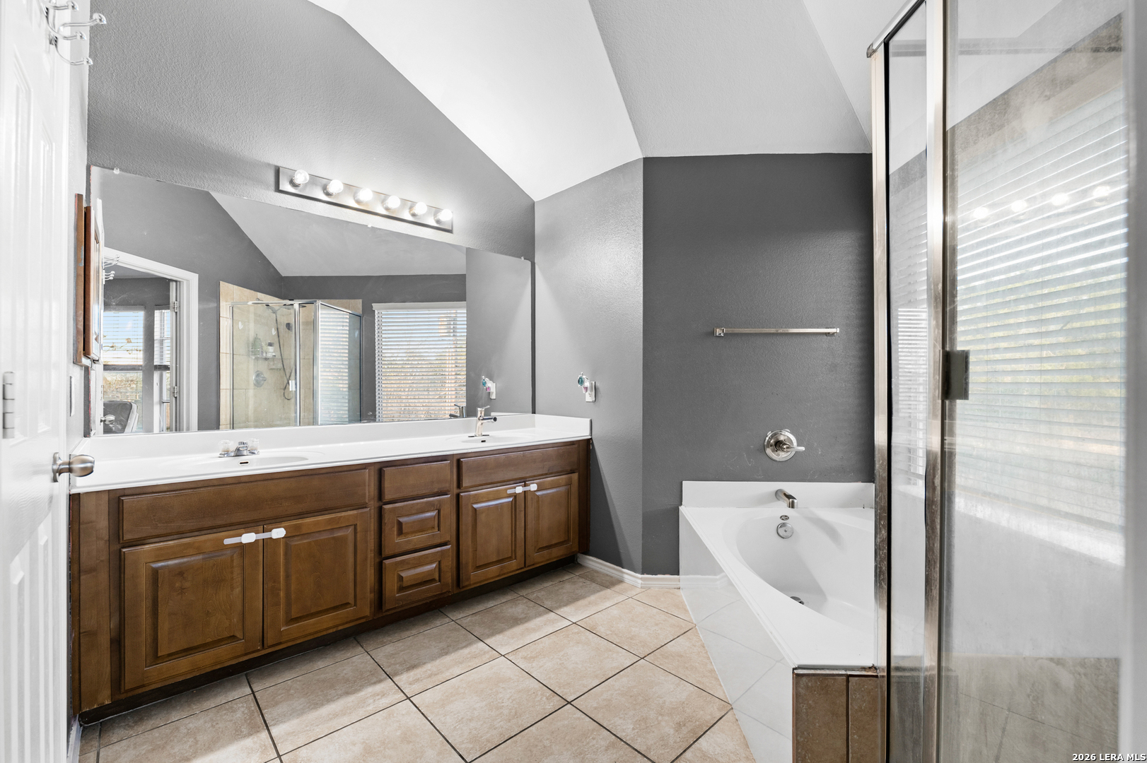 8502 Sarasota Woods San Antonio TX 78250