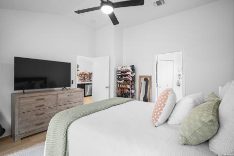 10026 Palomino Canyon Converse TX 78109