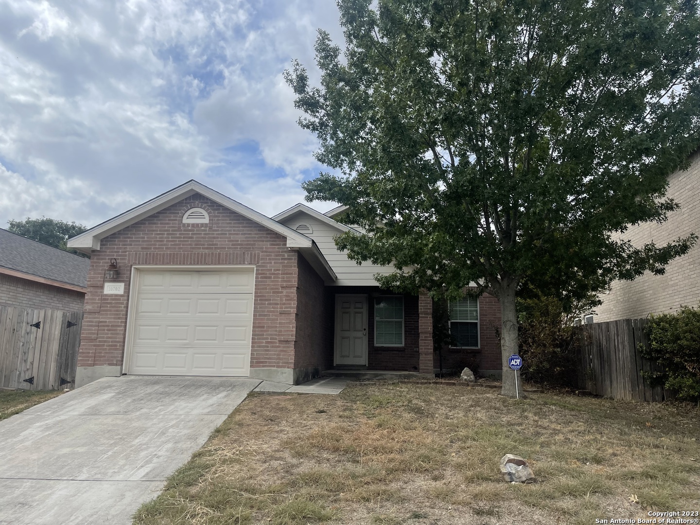 10702 Shaenleaf San Antonio TX 78254