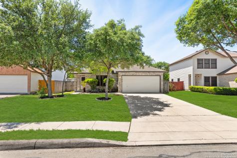 4923 Senisa Springs San Antonio TX 78251