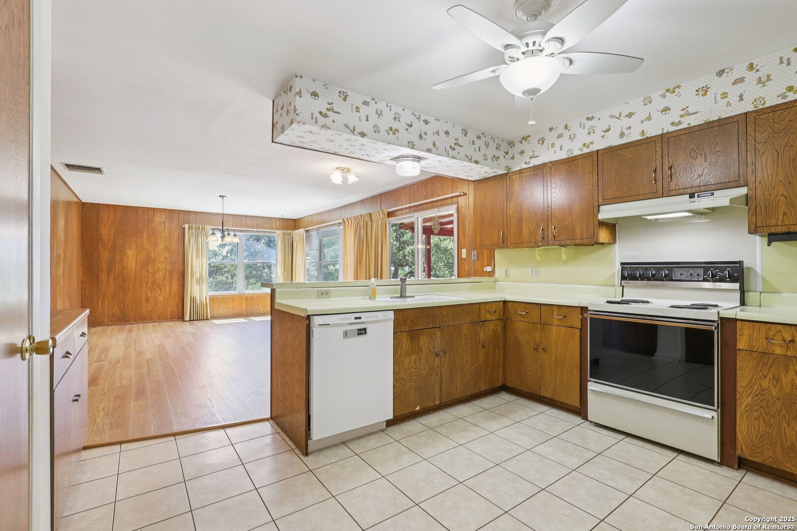 7222 Wild Eagle San Antonio TX 78255
