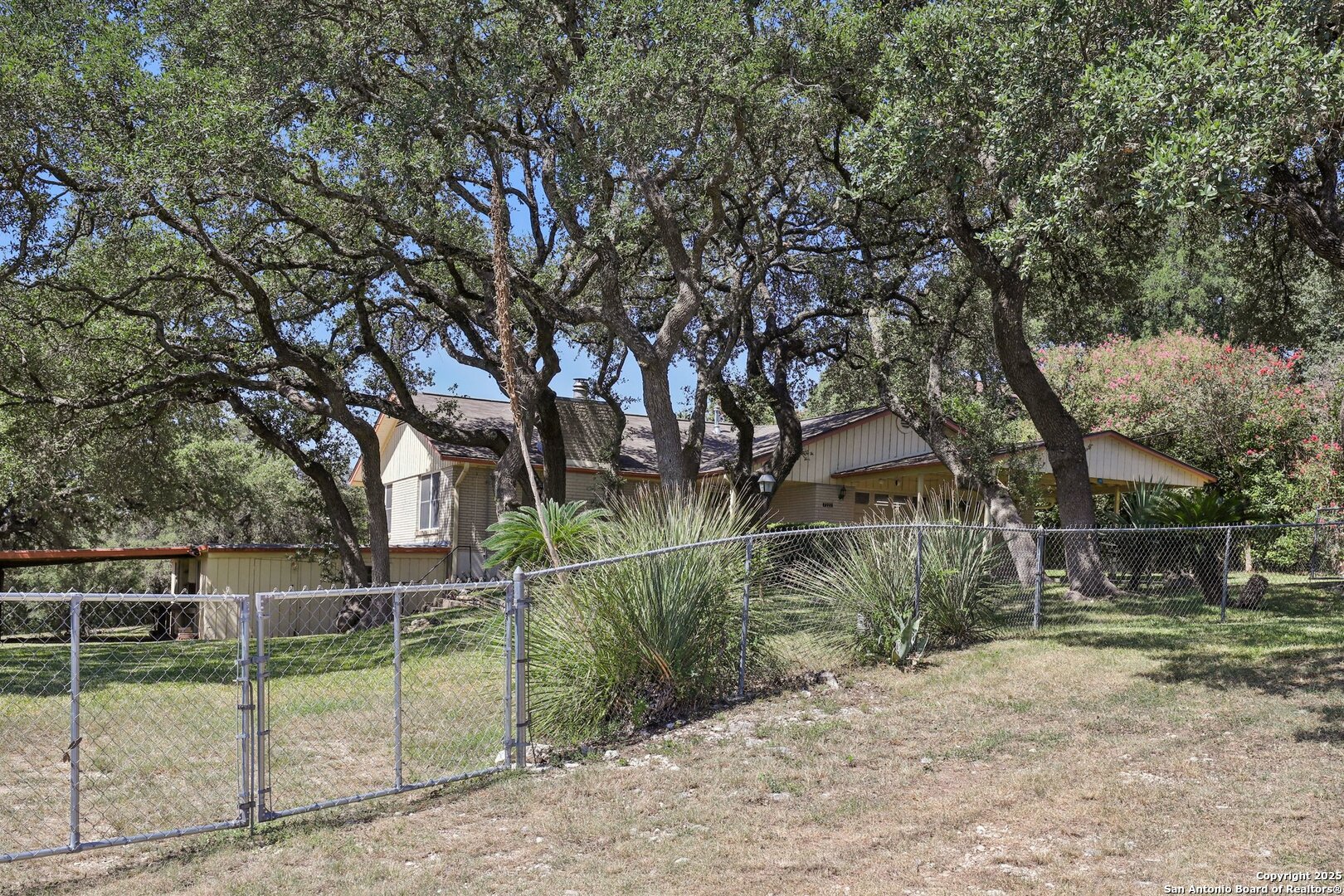 7222 Wild Eagle San Antonio TX 78255