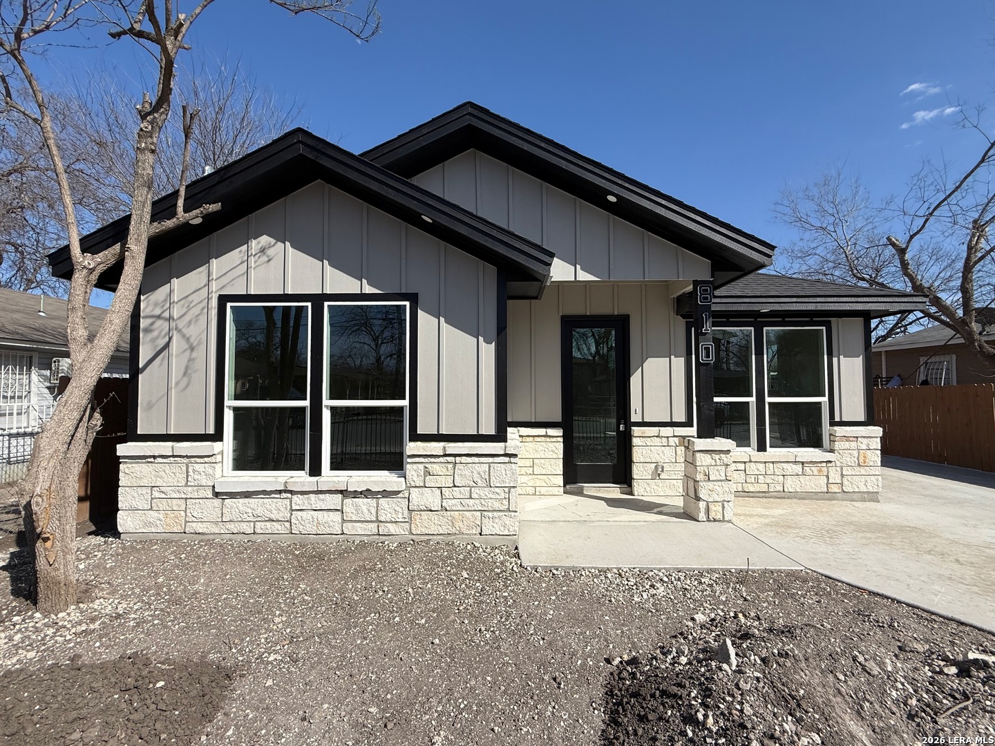 810 S San Eduardo Avenue San Antonio TX 78228