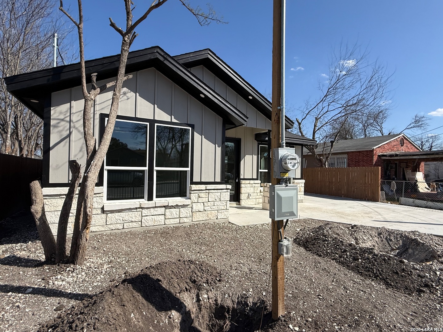 810 S San Eduardo Avenue San Antonio TX 78228