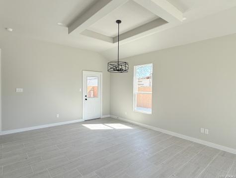 810 S San Eduardo Avenue San Antonio TX 78228